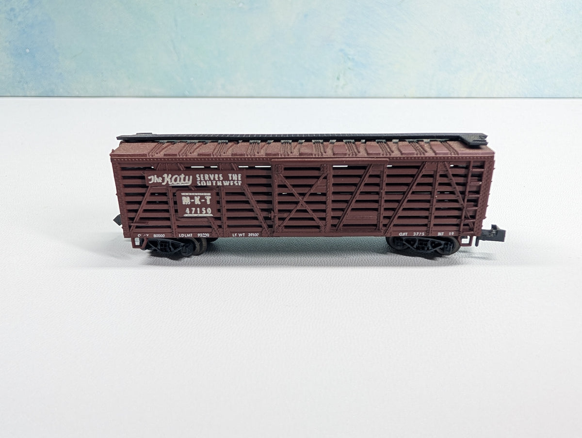 USED Postage Stamp Trains Aurora N Scale Cattle Stock Car MKT #47150