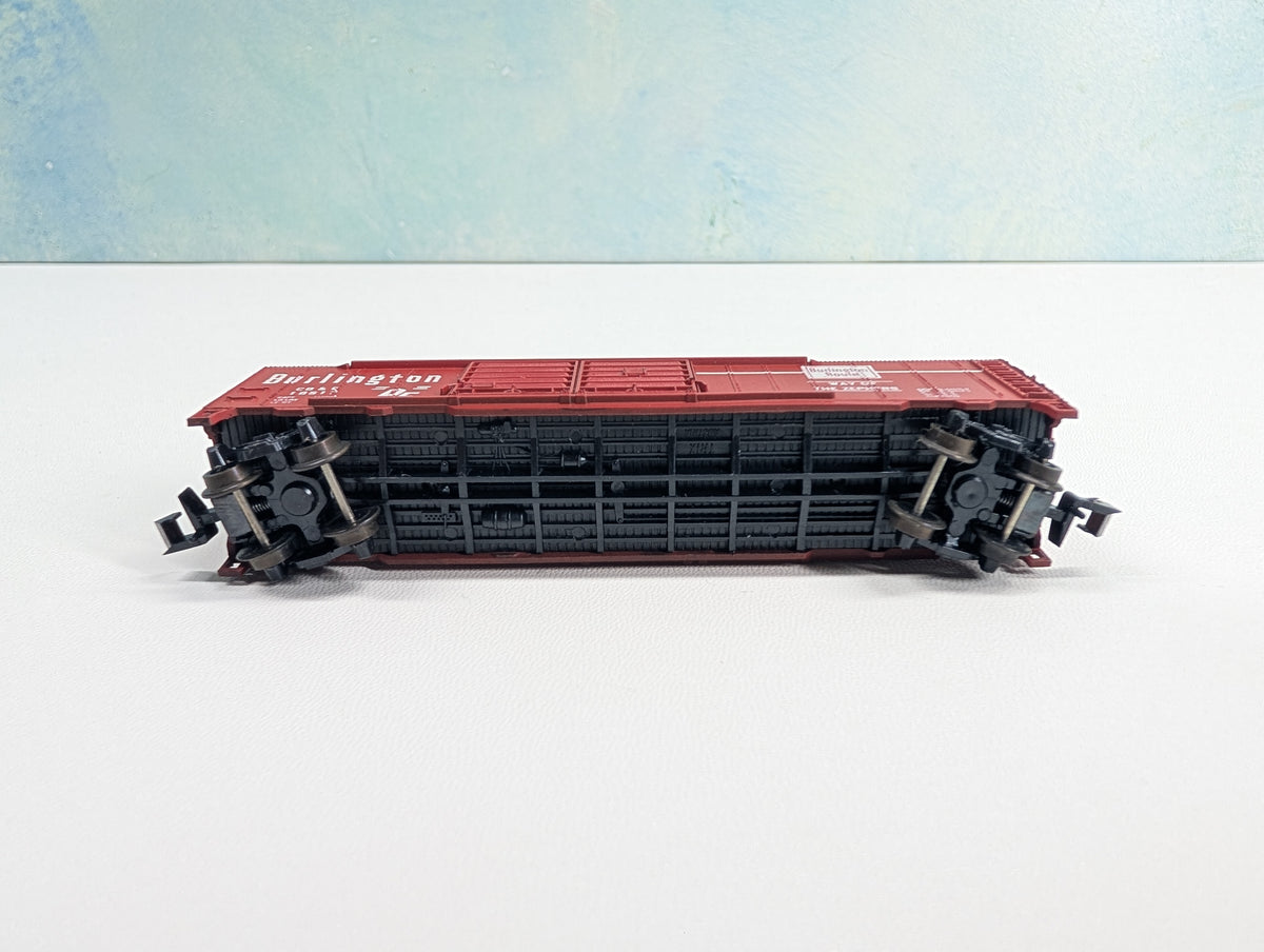 USED Postage Stamp Trains Aurora N Scale Box Car Burlington CB&Q #19517