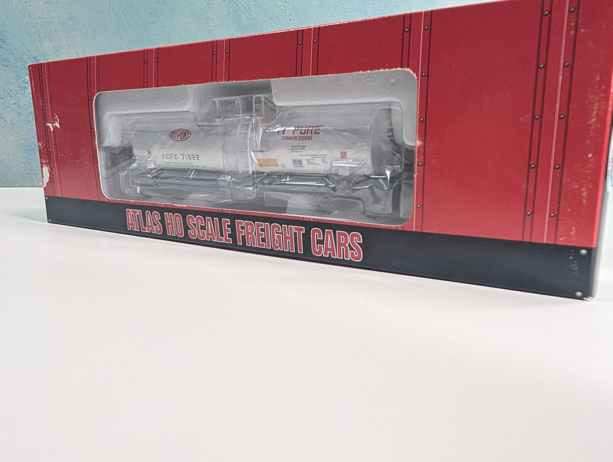 Atlas #1709-2 HO Scale Kaolin Tank Car DuPont ACFX #71622 Metal Wheels