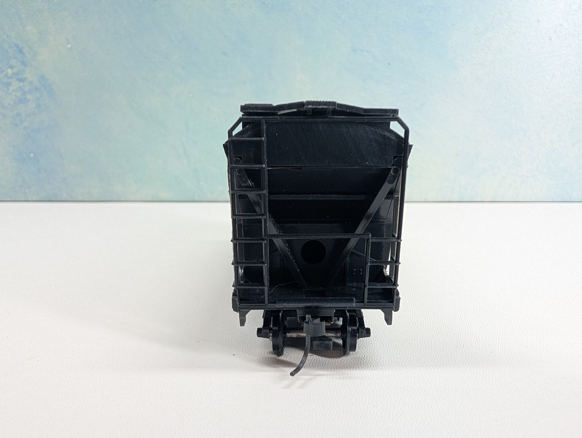 USED Athearn HO Scale 2 Bay Covered Hopper Black Undecorated