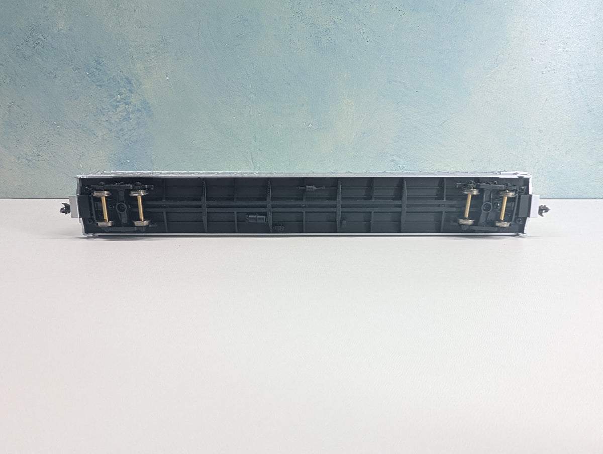 USED Walthers HO Scale 75' Auto Train, Auto Carrier Amtrak #9015 Metal Wheels