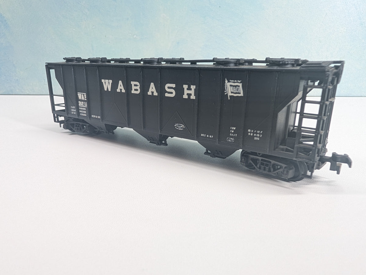 USED HO Scale Covered Hopper Wabash WAB #31212