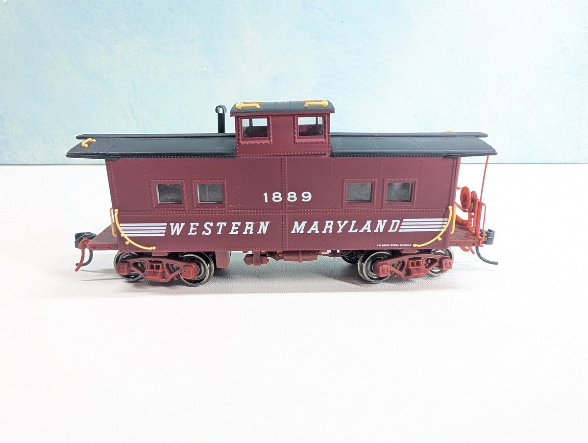 USED Walthers HO Scale Caboose Western Maryland WM #1889 Metal Wheels