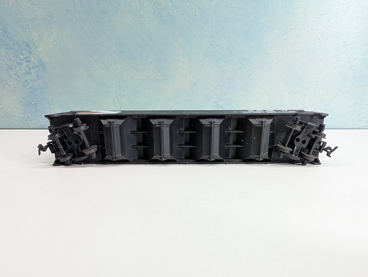 USED HO Scale Covered Hopper CP Rail CP #388624