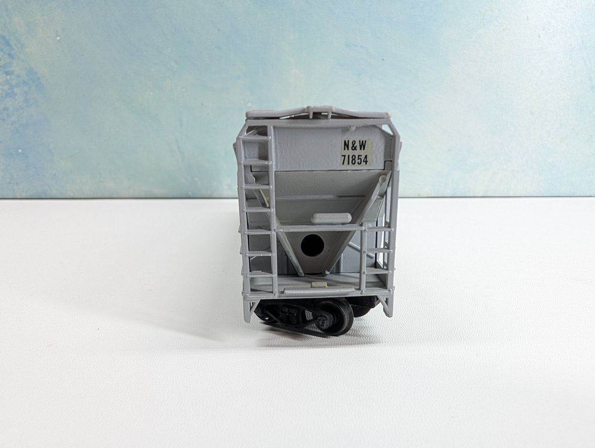 USED HO Scale Covered Hopper Norfolk & Western NW #71854