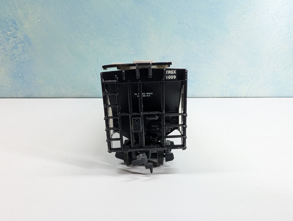 USED HO Scale Covered Hopper Terminal Grain TRGX #1009