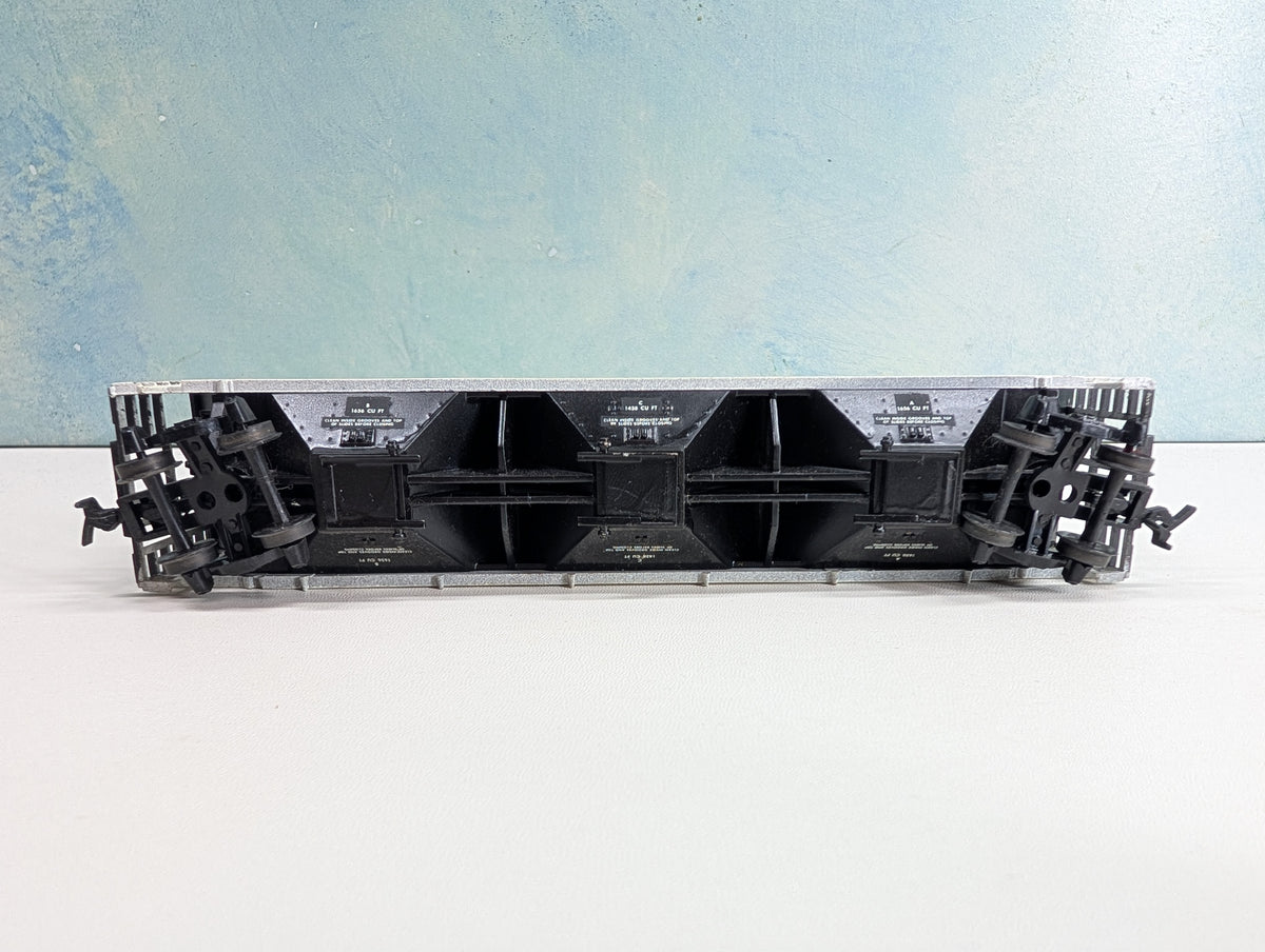 USED HO Scale Covered Hopper Terminal Grain TRGX #1009