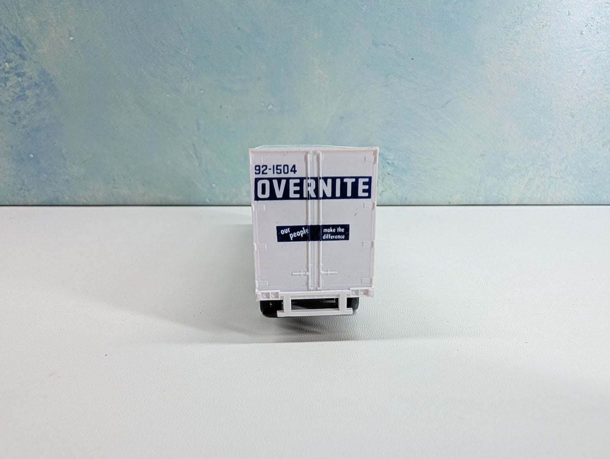 USED Walthers HO Scale 48' Trailer Overnite Transportation #92-1504