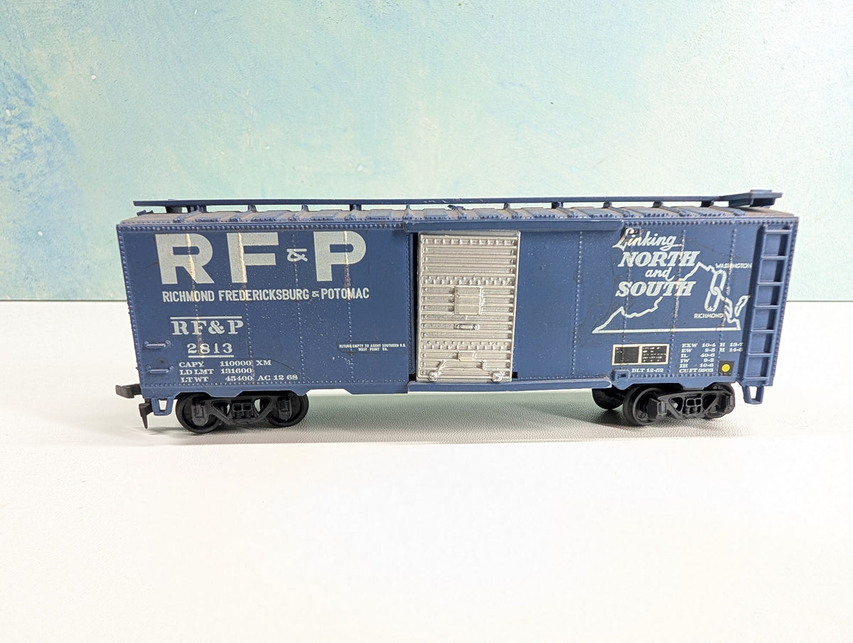 USED Lionel HO Scale 40' Box Car Richmond, Fredericksburg & Potomac RF&P #2813