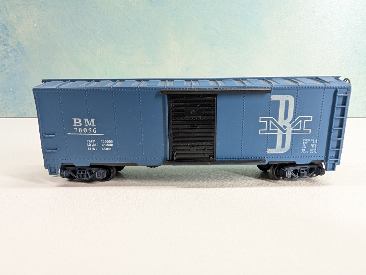 USED Tyco HO Scale 40' Box Car Boston and Maine BM #70056
