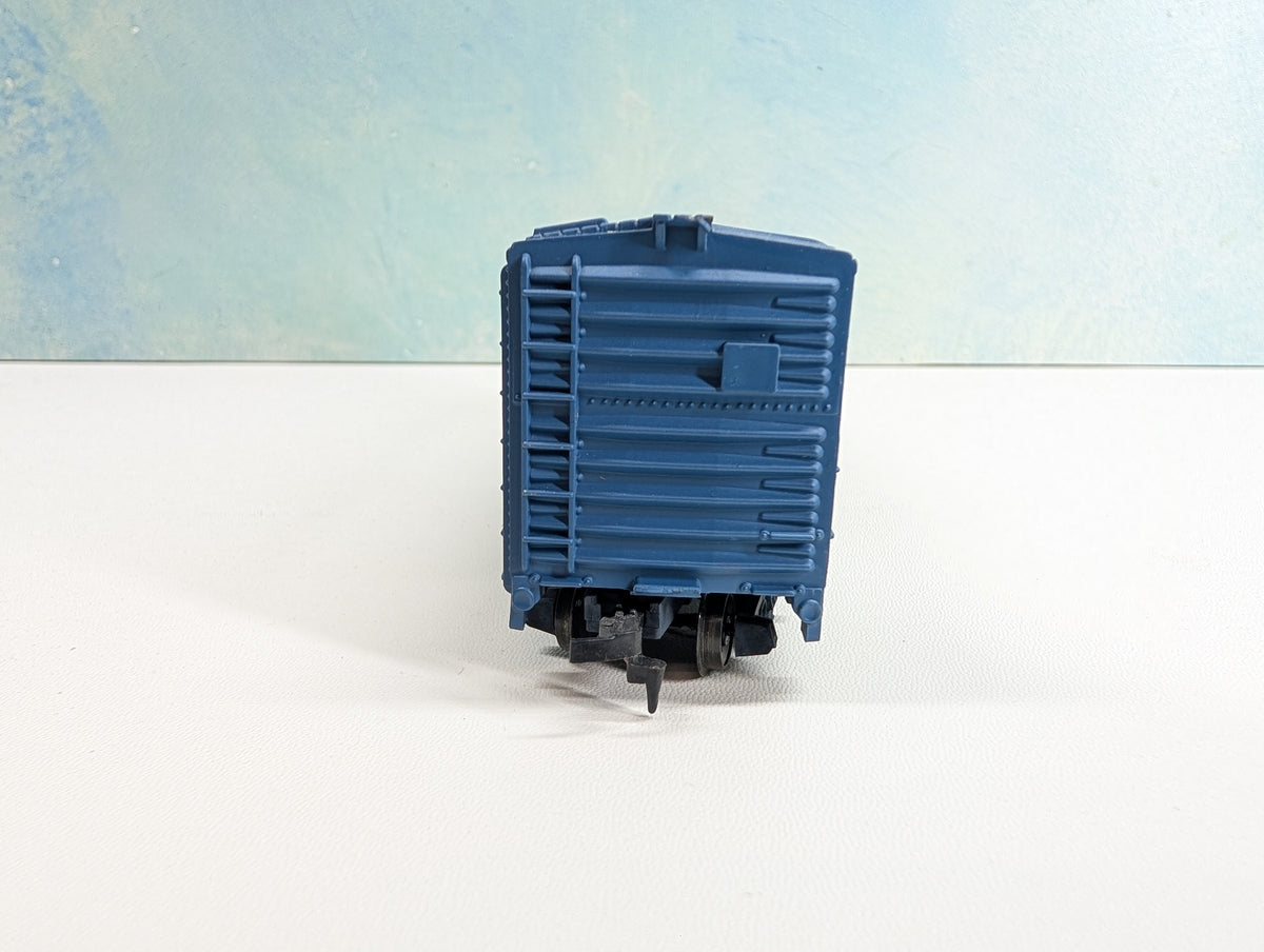 USED Tyco HO Scale 40' Box Car Boston and Maine BM #70056