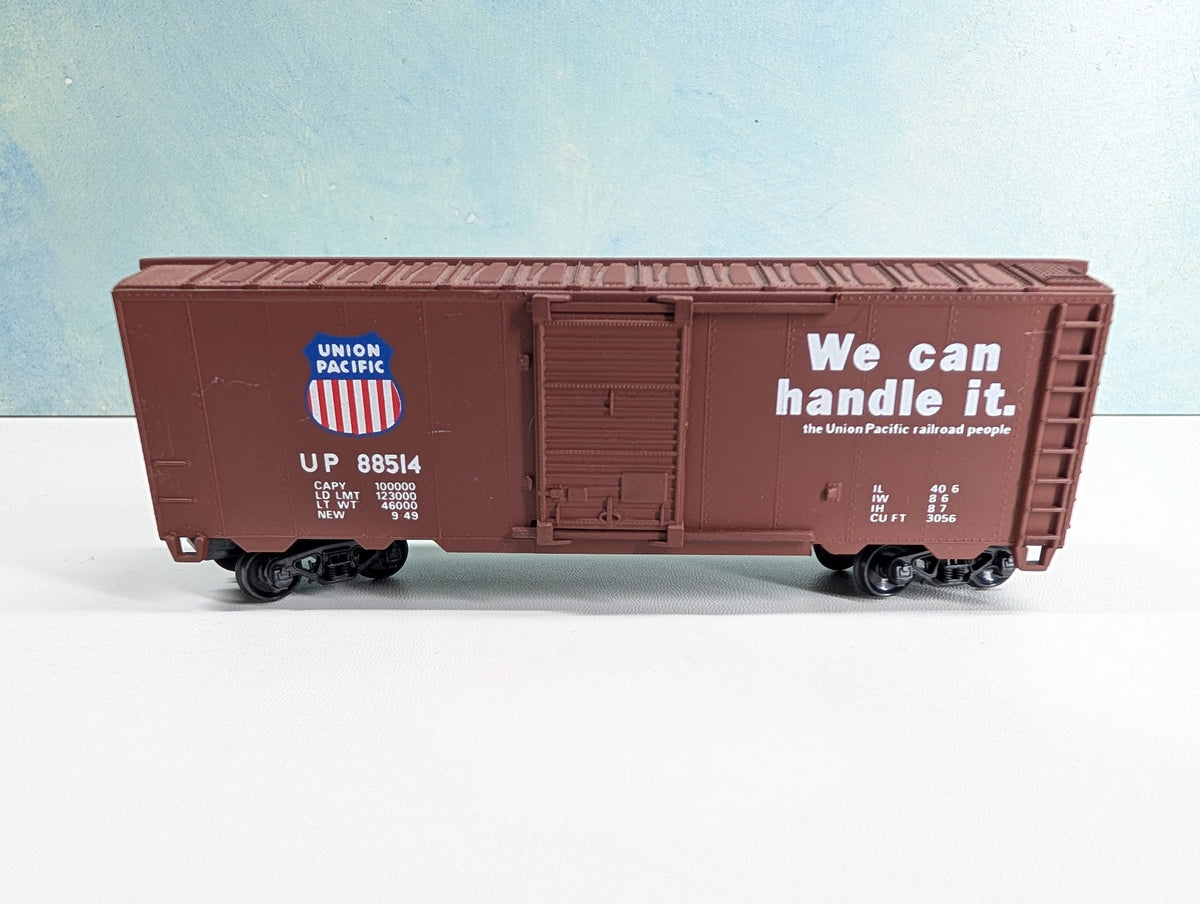 USED Lionel HO Scale 40' Box Car Union Pacific UP #88514