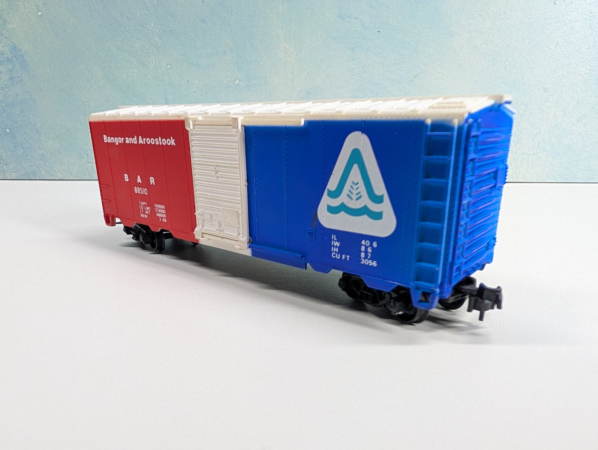 USED Lionel HO Scale 40' Box Car Bangor and Aroostook BAR #88510