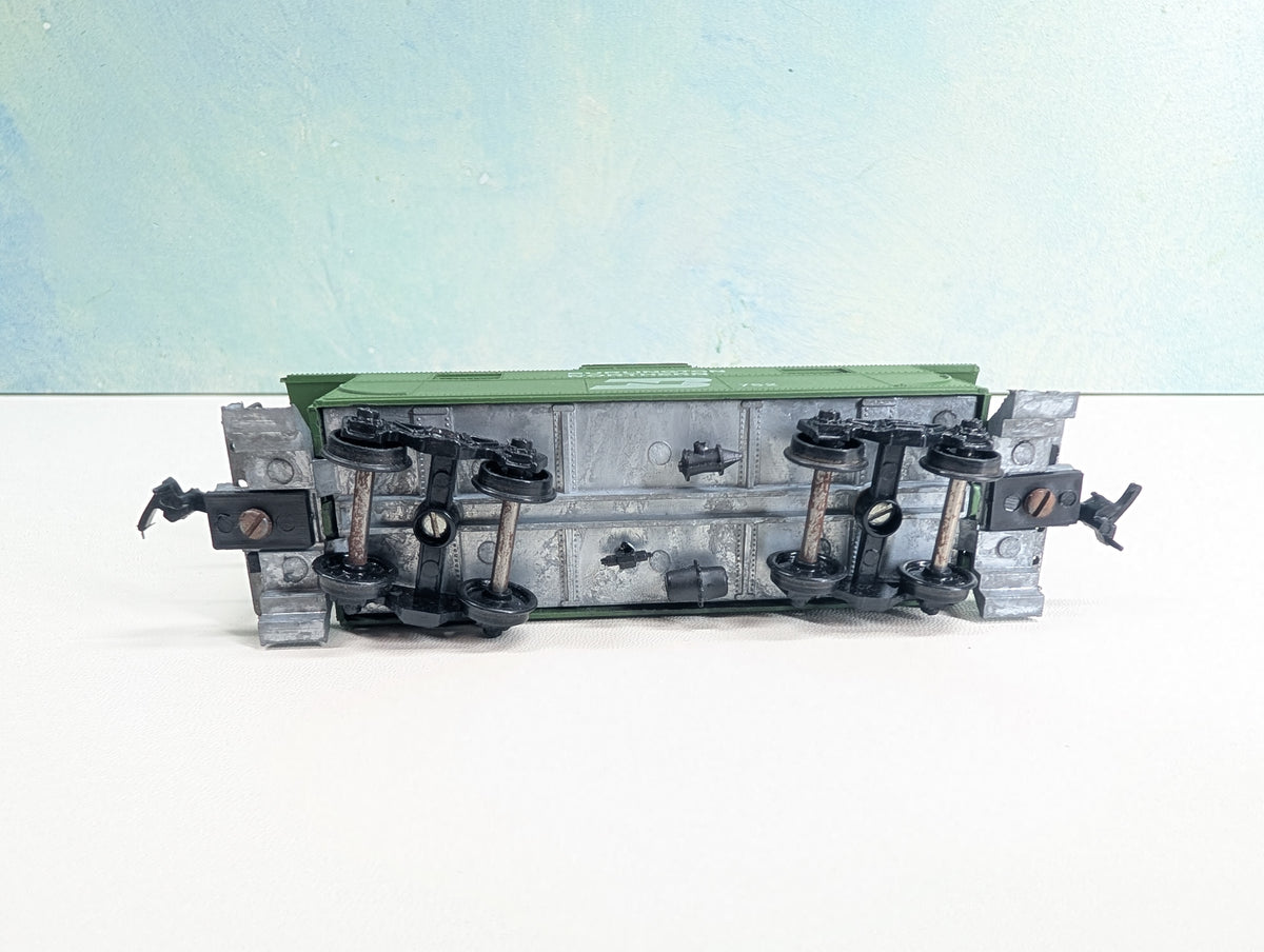 USED Roundhouse HO Scale Caboose Burlington Northern #752