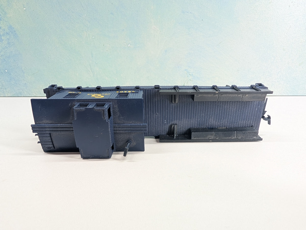 USED Lionel HO Scale Work Caboose Chesapeake and Ohio #98404