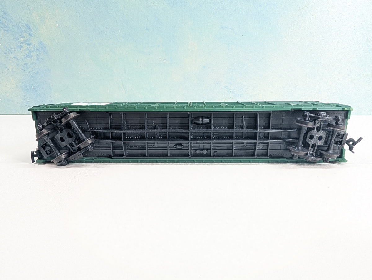 USED HO Scale Thrall Door Box Car Weyerhaeuser LUNX #4687