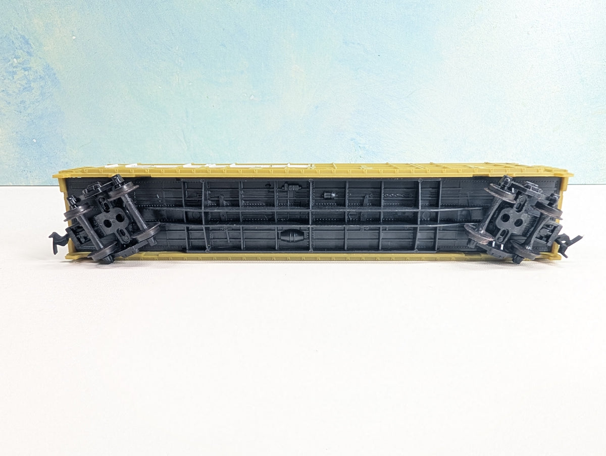 USED HO Scale Thrall Door Box Car US Plywood PLYX #1410
