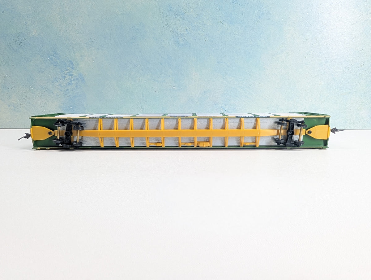 USED Walthers HO Scale 89' Enclosed Auto-Carrier Missouri-Kansas-Texas TTGX #254170
