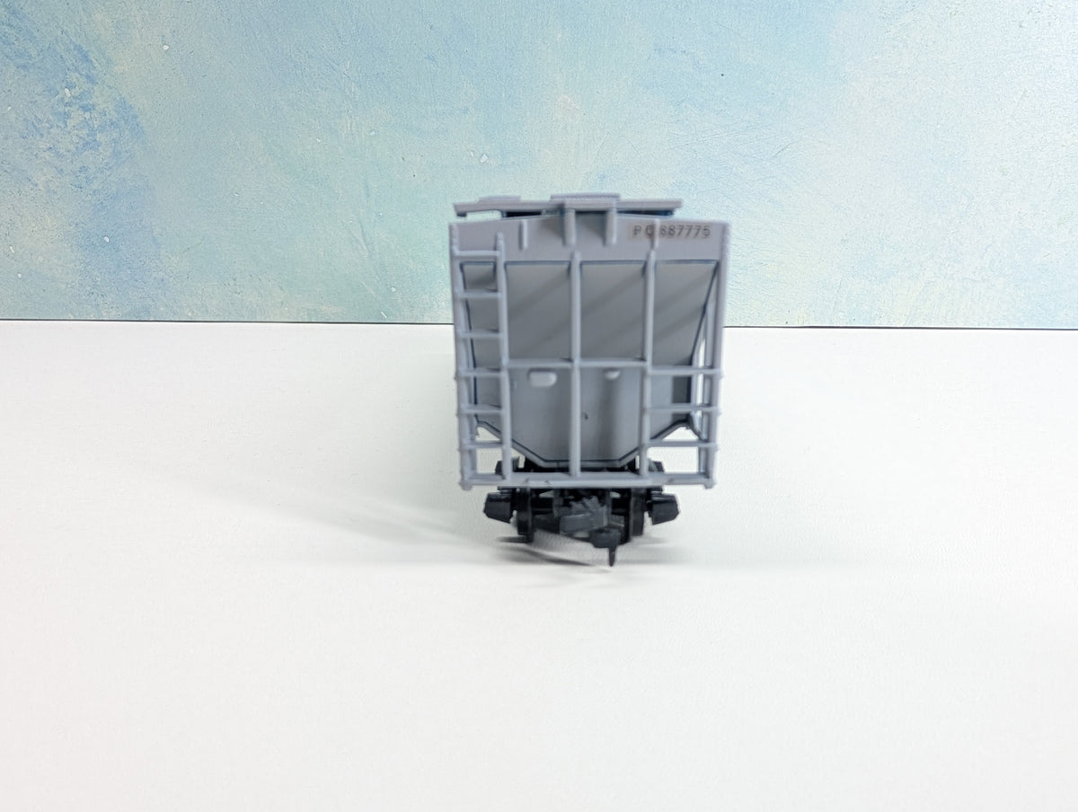 USED HO Scale Covered Hopper Penn Central PC #887775