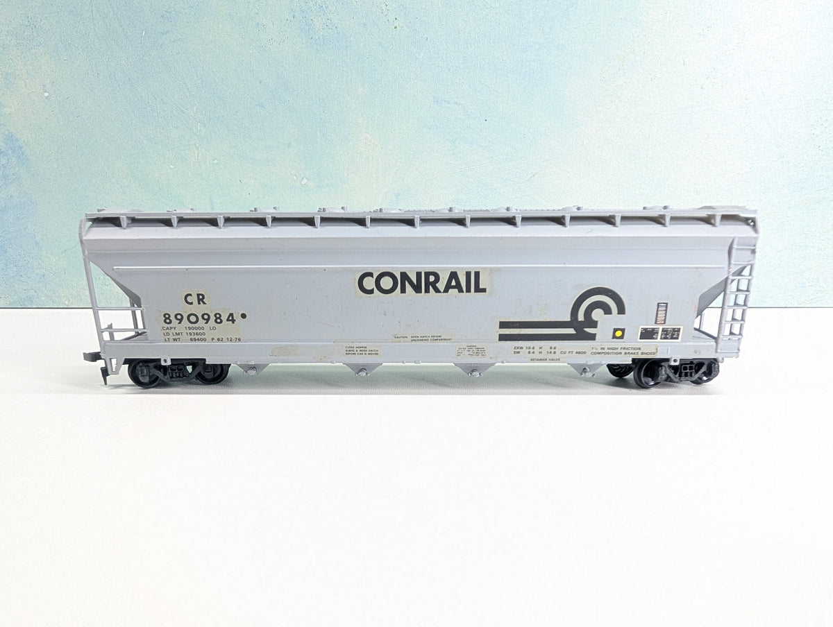 USED HO Scale Covered Hopper Conrail CR #890984
