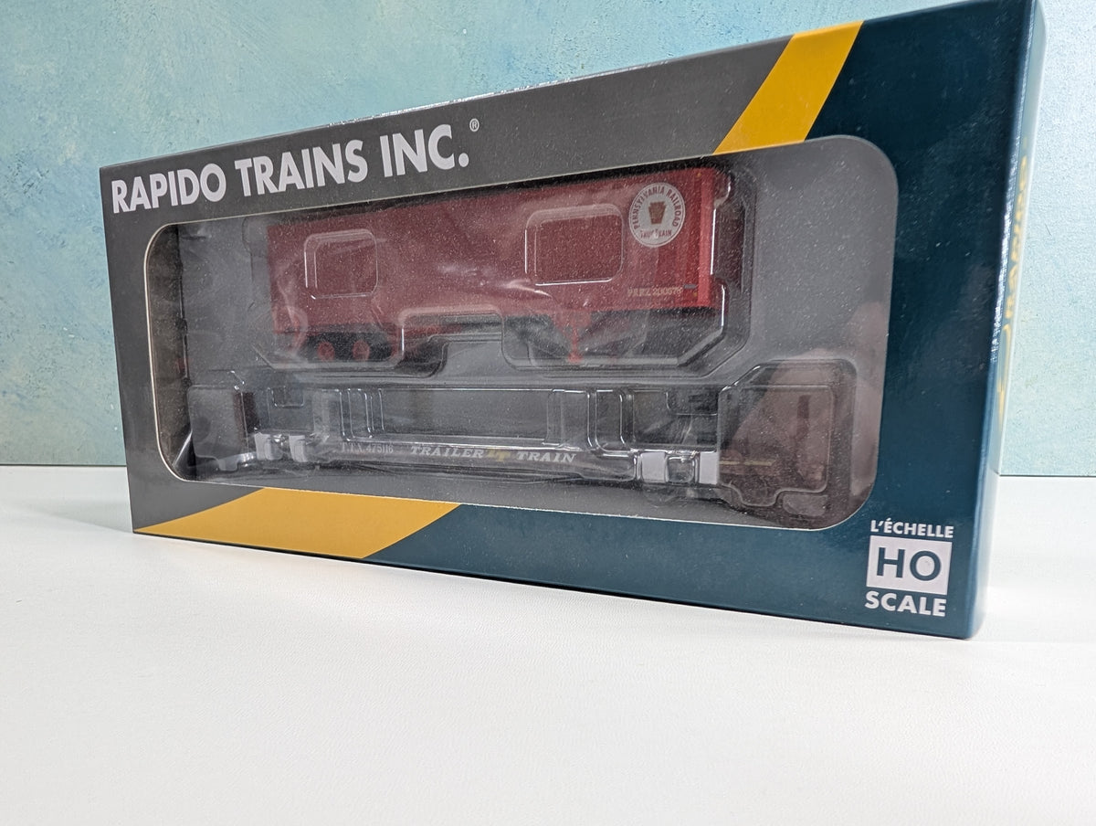 Rapido 138018A HO Scale F30D TOFC Flat Car w/ Trailer TTX #475116 w/ PRR Trailer, Late Red