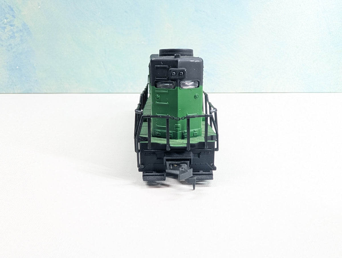 USED Lionel HO Scale GP30 Diesel Locomotive Burlington Northern #181 Tested! DC
