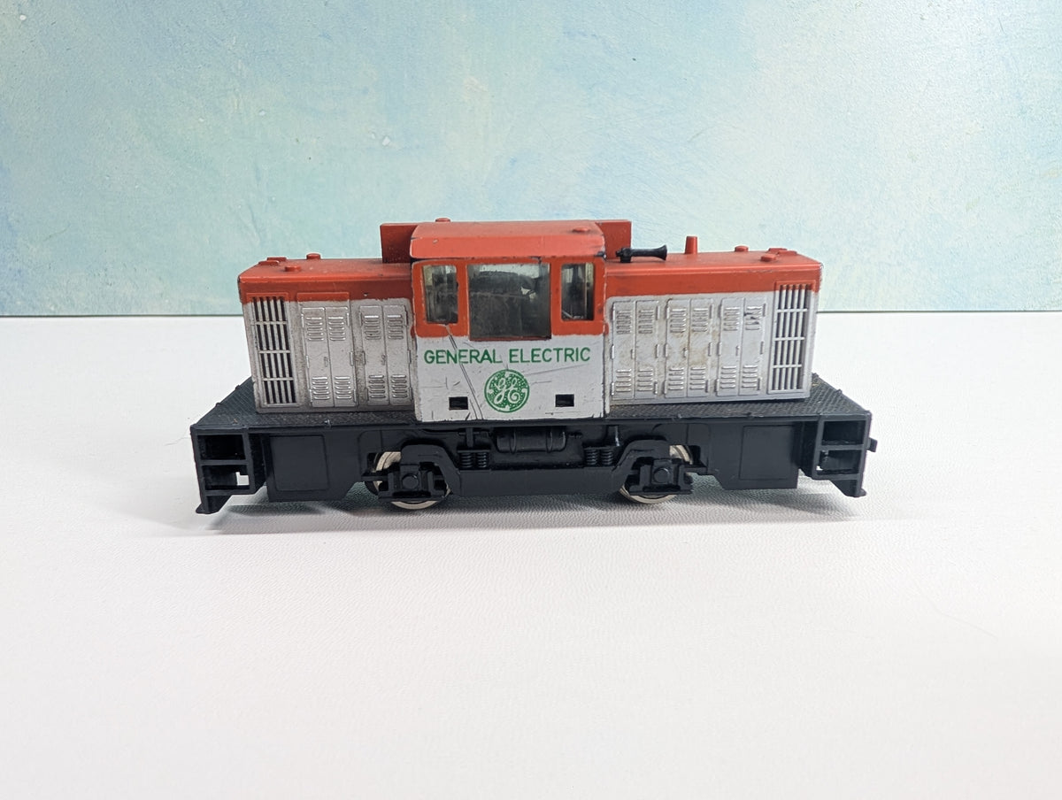 USED AHM HO Scale Plymouth Diesel Switcher Locomotive General Electric Tested! DC