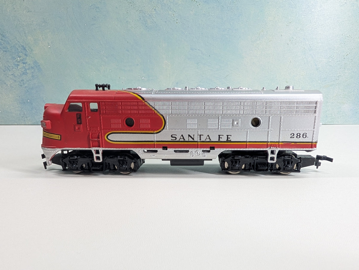 USED AHM HO Scale F7 Diesel Locomotive Santa Fe #286 Tested! DC