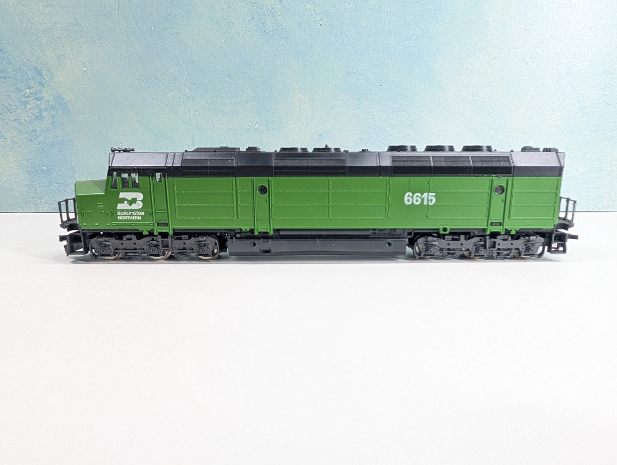 USED Lima HO Scale FP45 Diesel Locomotive Burlington Northern BN #6615 Non-Powered
