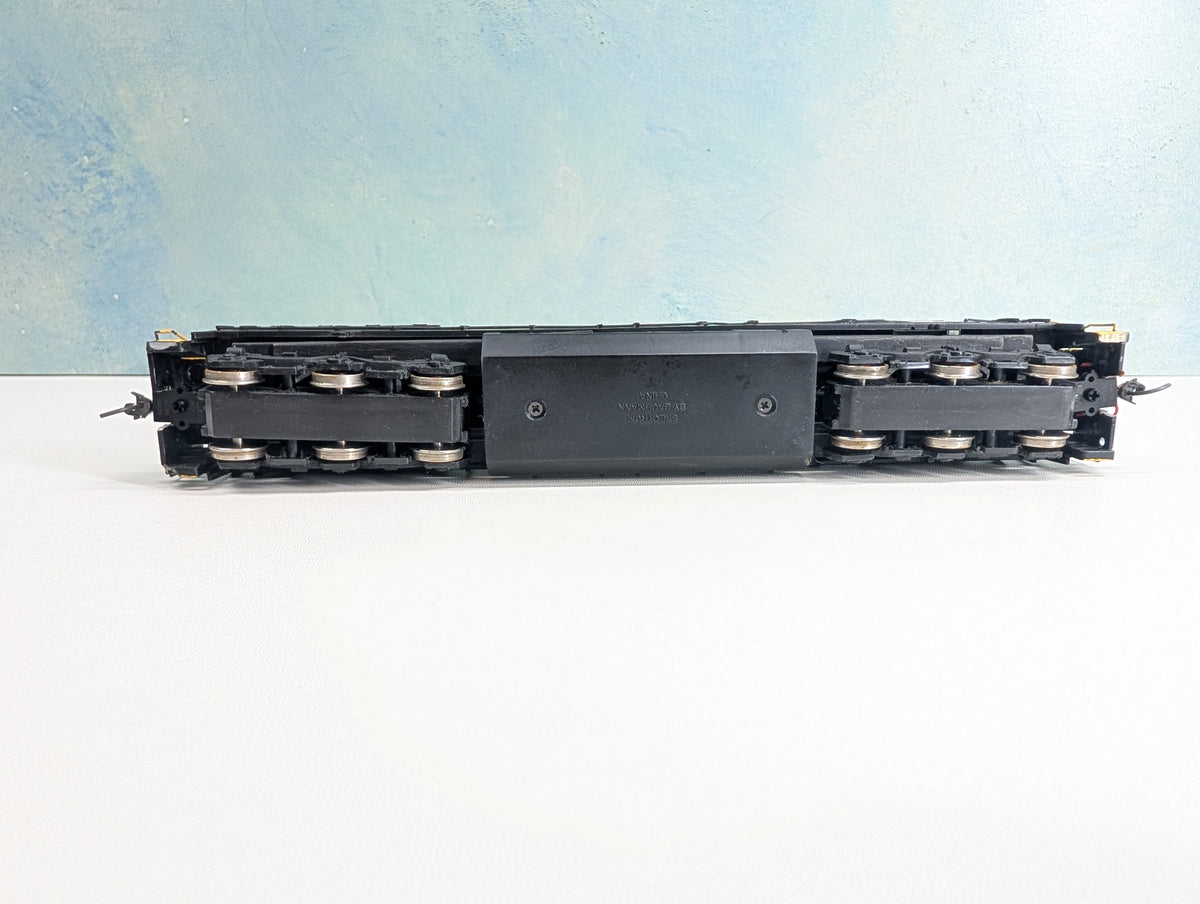 USED Bachmann 85018 HO Scale Spectrum GE Dash 8-40C Diesel Locomotive Norfolk Southern NS #8668 Parts/Repairs DC