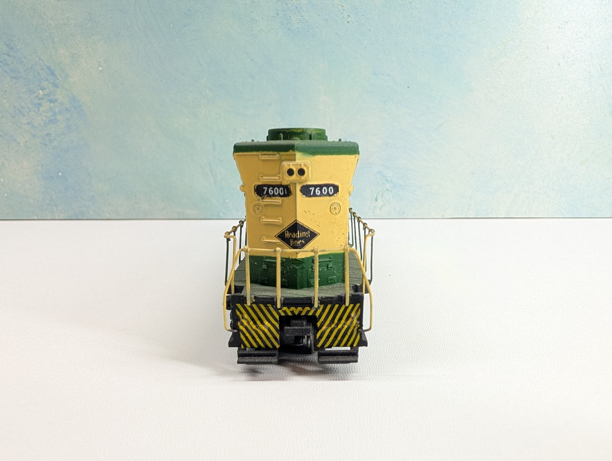 USED Athearn HO Scale SD-45 Diesel Locomotive Reading Bee Line #7600 Tested! DC