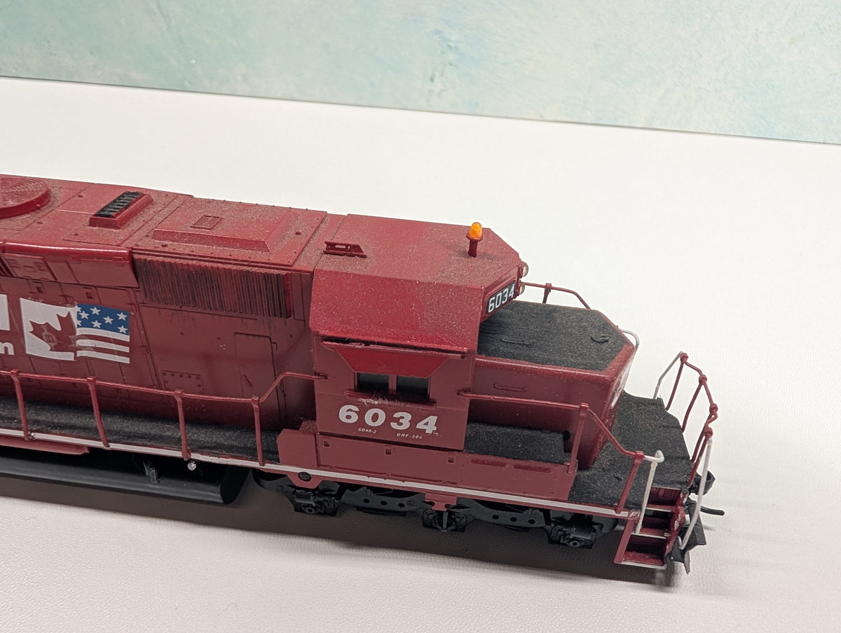 USED Athearn HO Scale SD40-2 Diesel Locomotive CP Rail #6034 Non-Powered