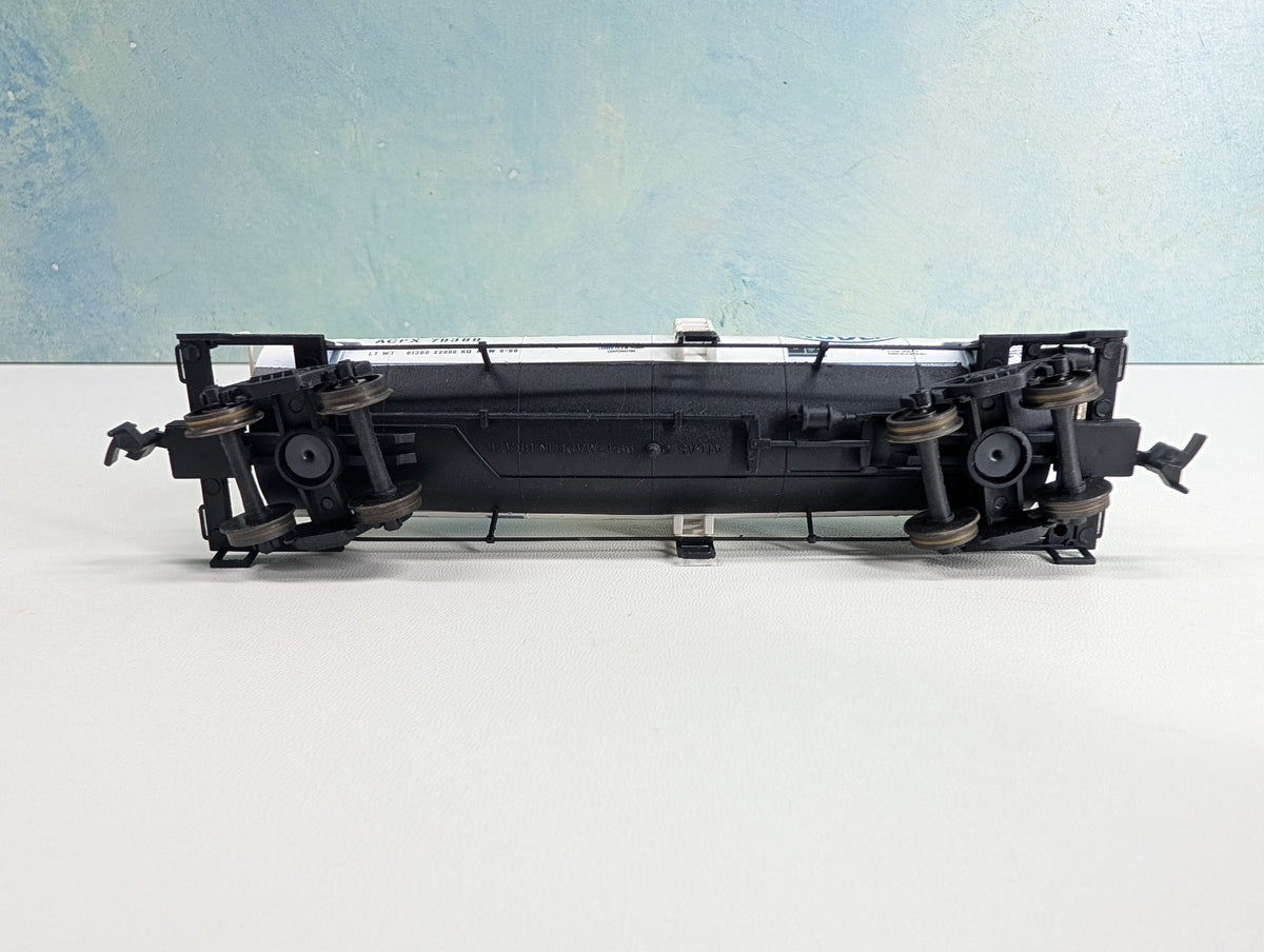 USED Atlas HO Scale Tank Car JM Huber ACFX #79380