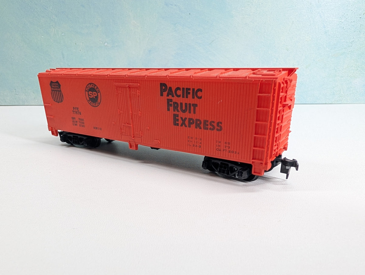 USED Mantua HO Scale 40' Box Car Pacific Fruit Express PFE #77678