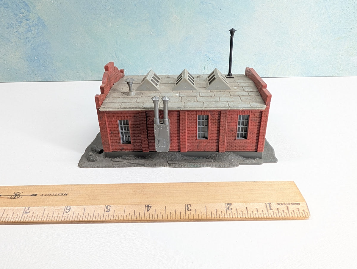 USED Pola HO Scale Brick Warehouse
