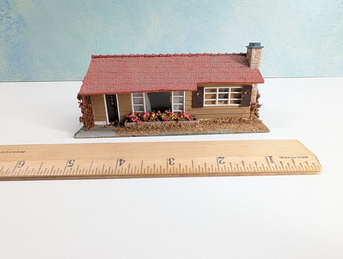 USED Faller 267 HO Scale Ranch House