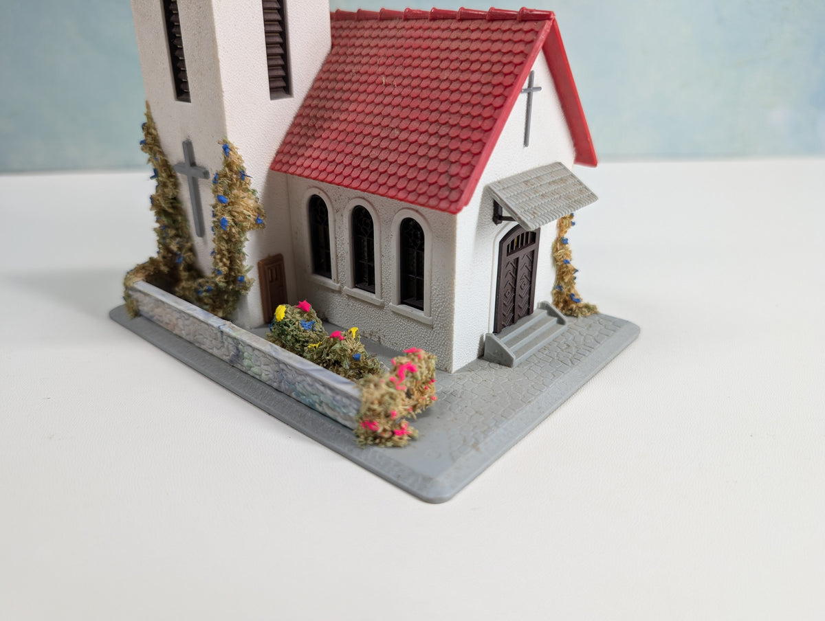 USED Hoffmann HO Scale Church