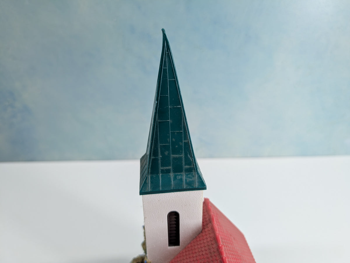 USED Hoffmann HO Scale Church