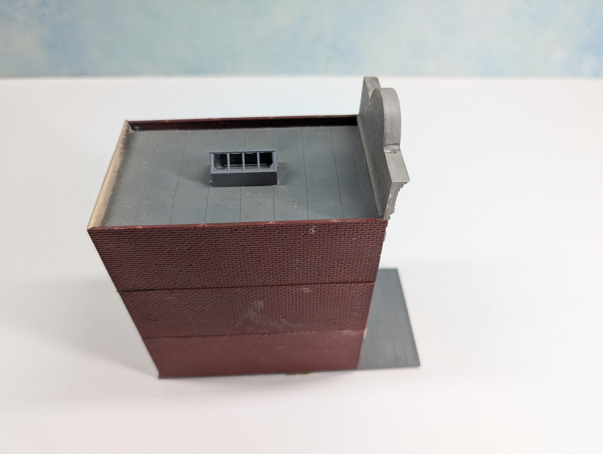 USED HO Scale Burned Down Structure, Storefront