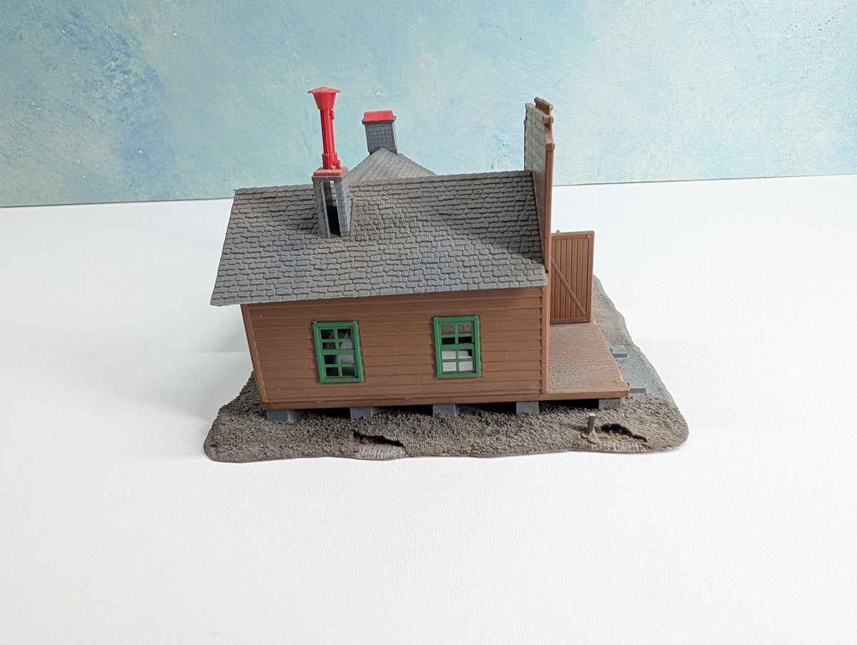 USED Tyco HO Scale Speedy Andrew's Repair Shop
