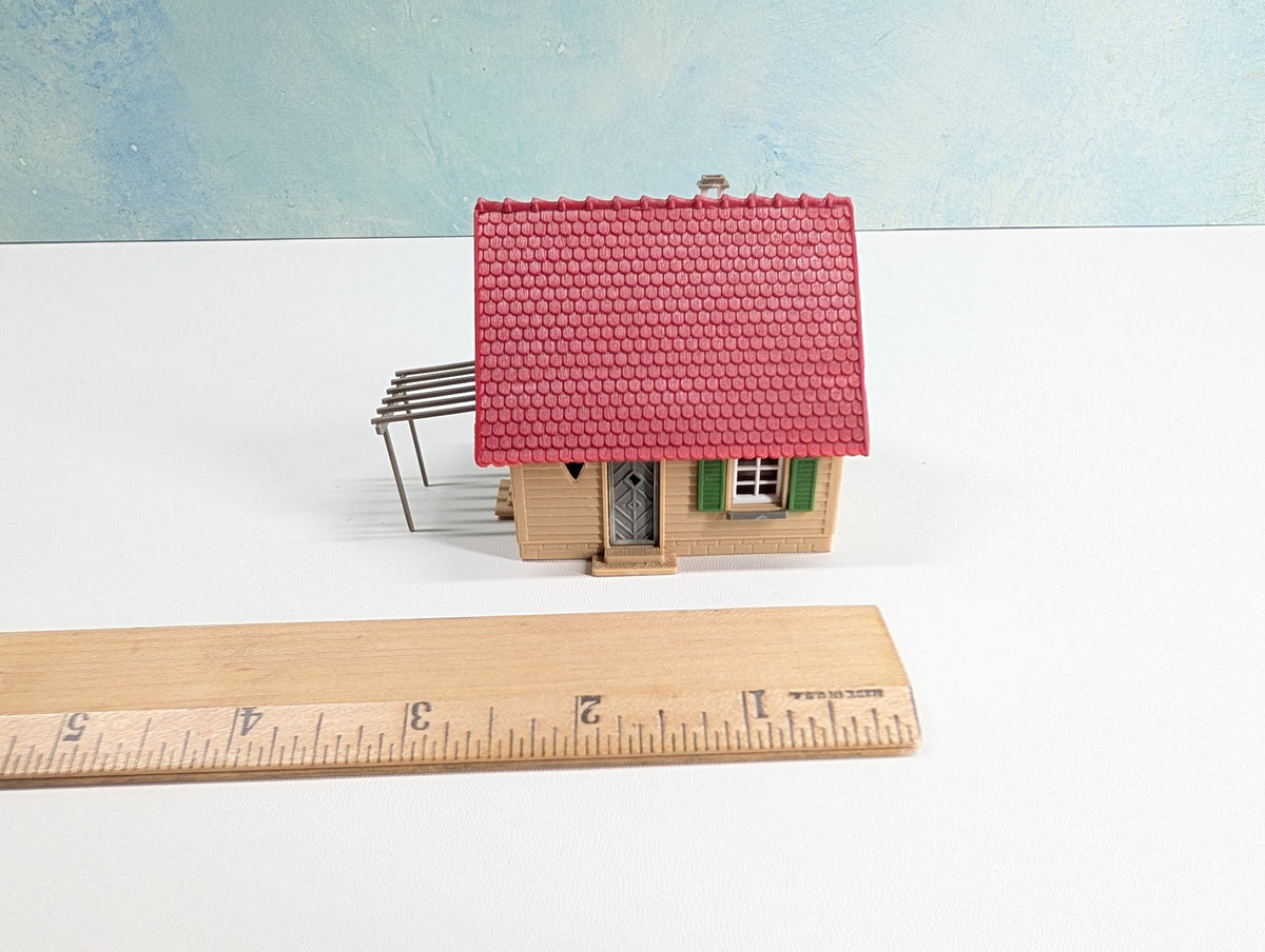 USED Faller 259 HO Scale Small German House
