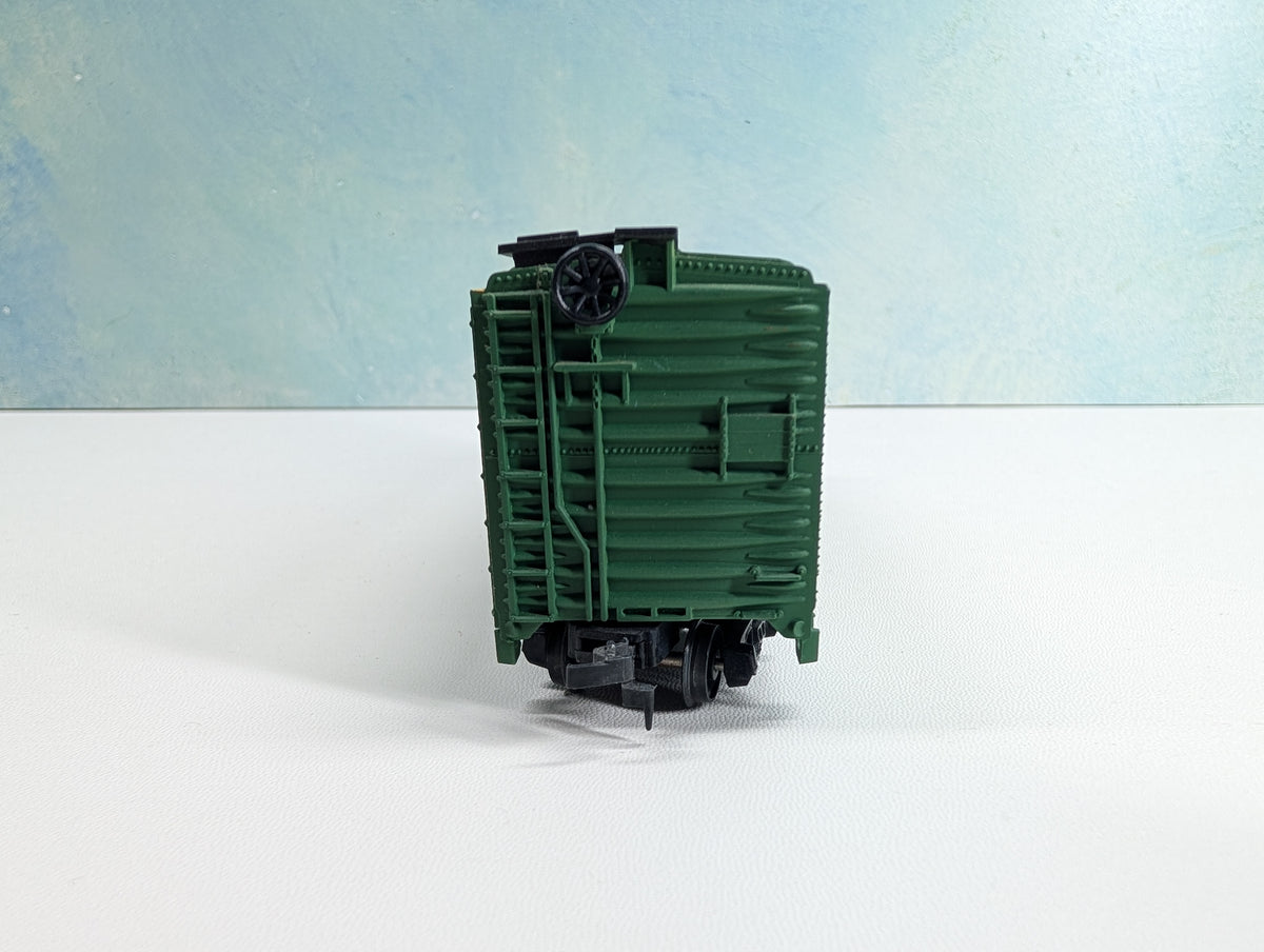 USED Bachmann HO Scale 40' Box Car Reading RDG #115404