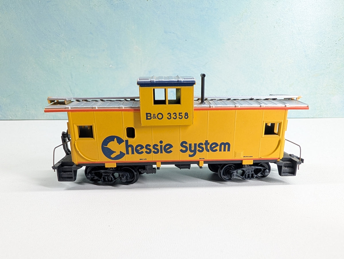 USED Athearn HO Scale Caboose Chessie System B&O #3358
