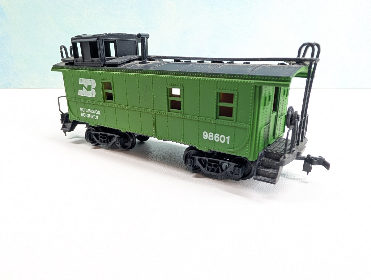 USED Lionel HO Scale Caboose Burlington Northern BN #98601