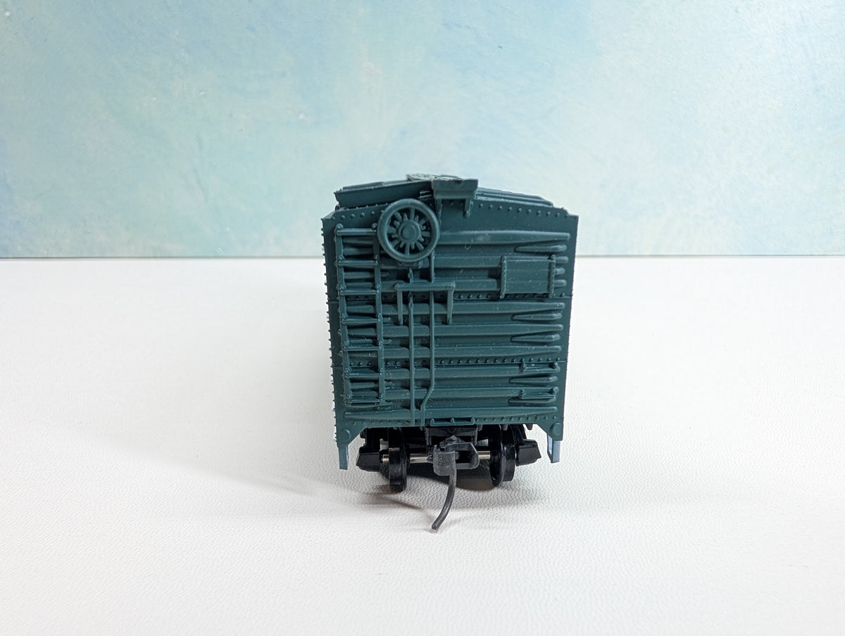 USED TRAIN MINIATURE HO Scale 40' Tobacco Wooden Box Car Ben Franklin Cigars CCCX #206 Tobacco Road Series