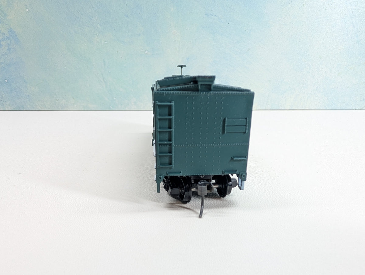 USED TRAIN MINIATURE HO Scale 40' Tobacco Wooden Box Car Red Man PTC #77 Tobacco Road Series
