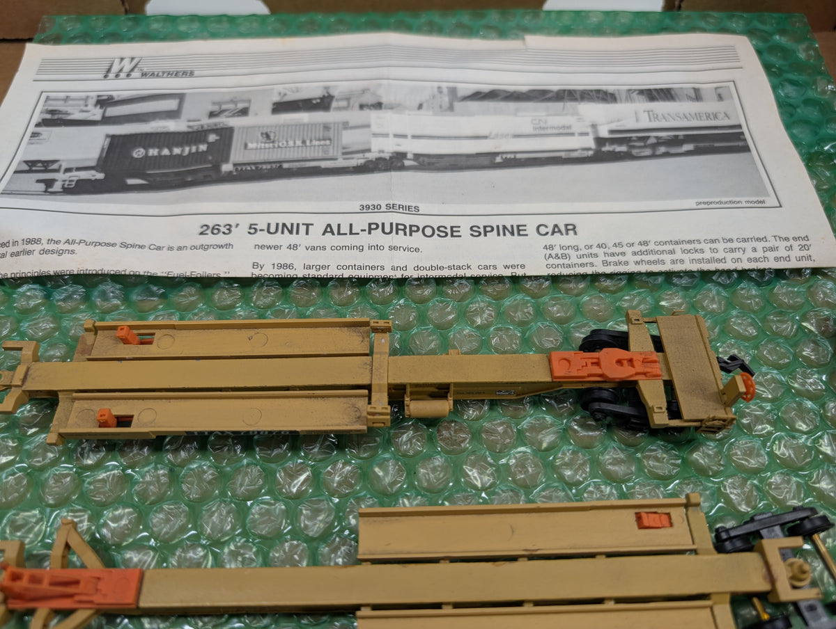 USED Walthers HO Scale 5-Unit All Purpose Spine Car Set Trailer Train TTAX #79876