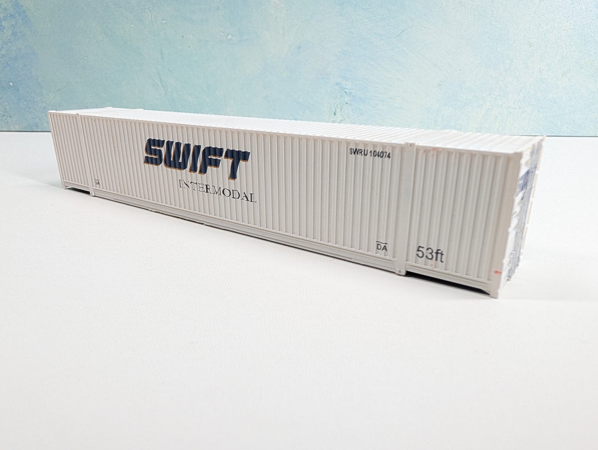 USED HO Scale 53' Container Swift Intermodal SWRU #104074