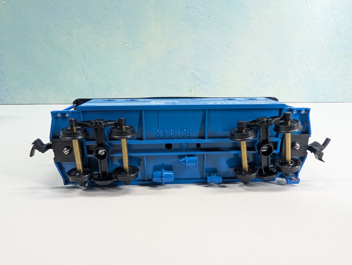 USED Bowser 54017 HO Scale N-5c Caboose Conrail #23174 Started KIT
