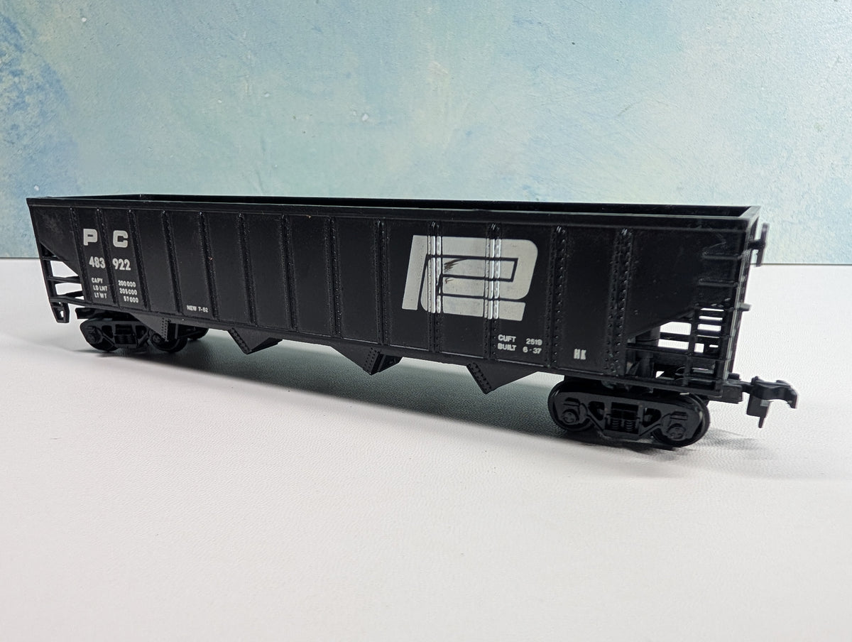 USED AHM HO Scale 4 Bay 50' Hopper Penn Central PC #483922